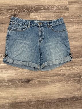 3/$15 St.John’s Bay Classic Light Blue Denim Shorts - Women's Casual Roll-Cuff